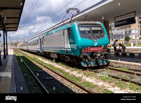 Train, Railway Station, Syracuse, Sicily, Italy Stock Photo - Alamy