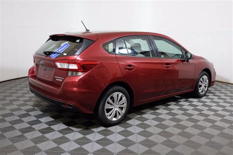 Pre-Owned 2017 Subaru Impreza 2.0I AWD Hatchback