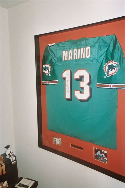 My Autograph & Jersey Collection l Gridiron Legends Sports Online Store