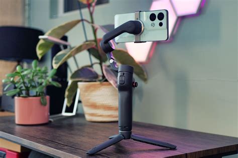 DJI Osmo Mobile 6 review: Still on top