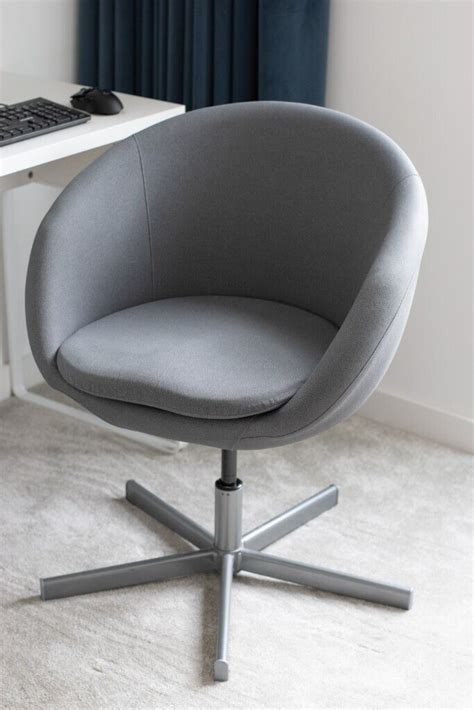 SKRUVSTA Swivel chair Flackarp medium grey - excellent condition. Office chair. No wheels. | in ...