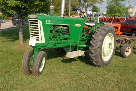 Oliver 770 tractor | Tractor Library