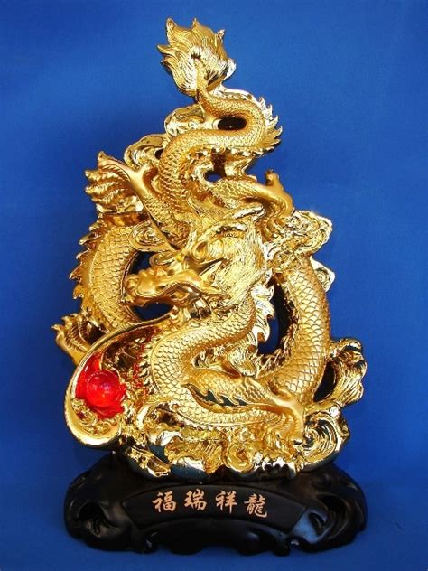 Chinese Dragon Statue