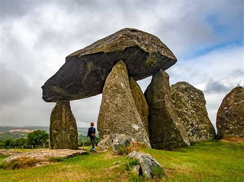 What Is A Dolmen? - Dolmen Pictures Montecito, CA