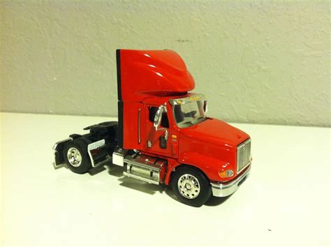 ALL RED DCP 1/64 INTERNATIONAL 9100 DAY CAB SINGLE AXLE | Cab, Axle, Peterbilt