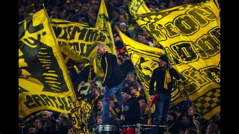 Dortmund's Yellow Wall: Some Of The Best Fans In The World - YouTube