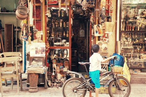 Steal deals to look out for in Delhi’s Chor Bazar! | Times of India Travel