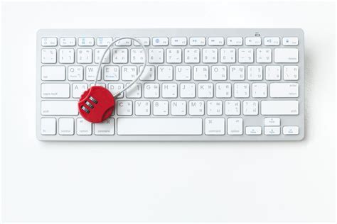 What Is Num Lock? How to Find and Use Number Lock on Mac and PC | Apple keyboard, Pc keyboard ...