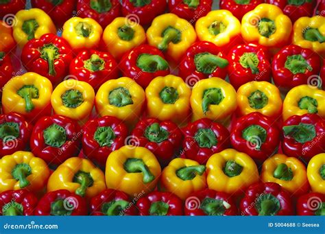 Red And Yellow Bell Pepper Royalty Free Stock Photos - Image: 5004688