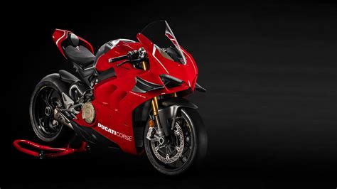 Ducati Panigale V4 2019 R Bike Photos - Overdrive