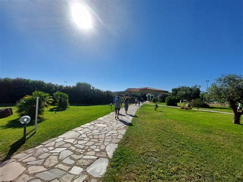 BUDONI RESORT - Reviews, Photos