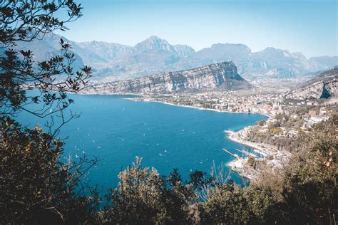 4 of the Best Hiking Routes Around Lake Garda