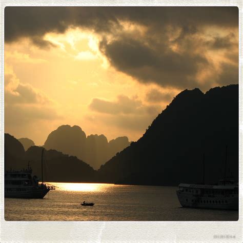 Halong Bay sunset, Vietnam | Beautiful vietnam, Vietnam travel, Vietnam