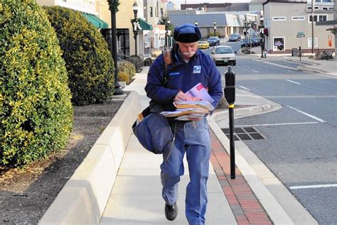 The Evolution of US Postal Service Uniforms