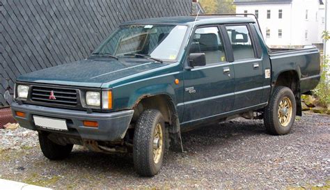 1986 Mitsubishi Pickup - Information and photos - MOMENTcar