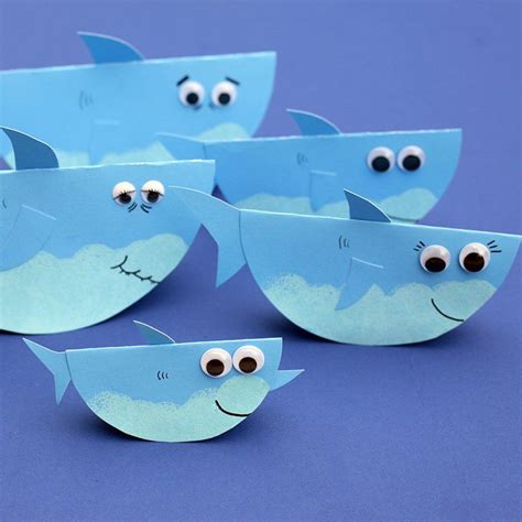 Rocking Paper Shark Family | Super Simple Summer Crafts For Kids, Diy ...