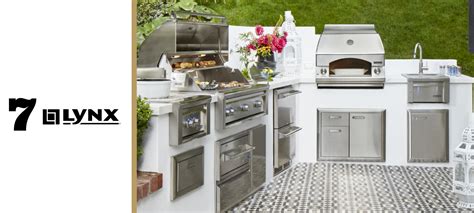 Top 10 Outdoor Grill Brands To Upgrade Your BBQ Game | Snyder Diamond