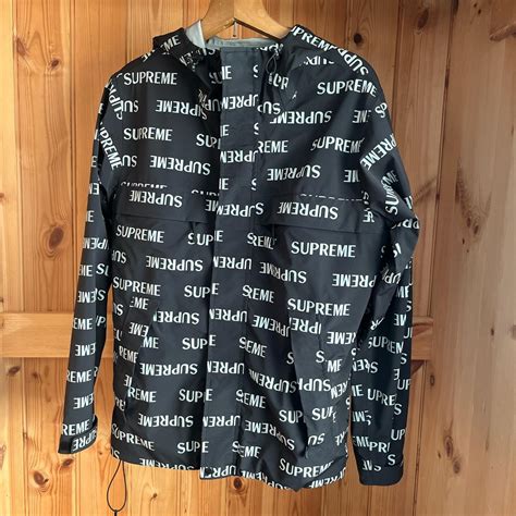 Supreme Men's Black Jacket | Depop