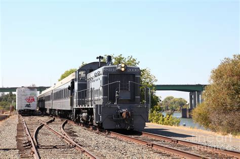 The Sacramento Southern Railroad - Old Sacramento Waterfront