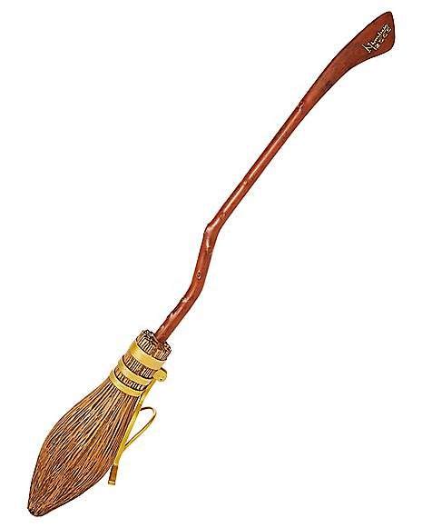 Nimbus 2000 Broom - Harry Potter Prop