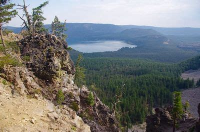 Newberry Caldera South Rim Loop Hike - Hiking in Portland, Oregon and Washington