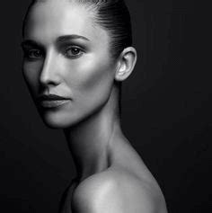 What is Broad Lighting — Types of Portrait Lighting Explained