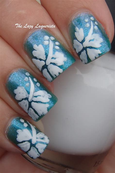 Manicure Manifesto: Hawaiian Flower Nail Art