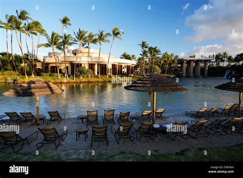 Hilton waikoloa village hi-res stock photography and images - Alamy