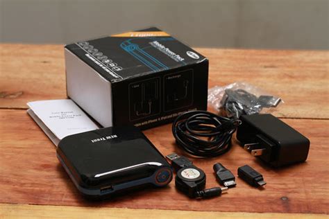 Phone-Charger | ¢27,000 ($50) - Portanble phone charger: ech… | Flickr