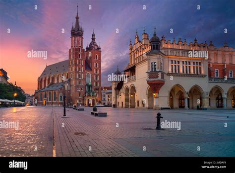 Krakow. Image of old town Krakow, Poland during sunrise Stock Photo - Alamy