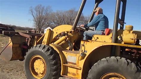 BIG IRON ONLINE AUCTION 12-27-2017: Caterpillar 922 Traxcavator 4x4 Wheel Loader DG6633 - YouTube