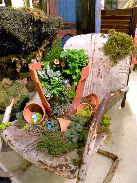 Broken Pots Turned into Brilliant Fairy Garden Ideas | Recycled Crafts