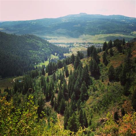 Hiking in Crested Butte