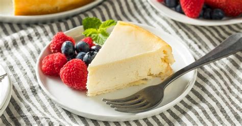 Sara Lee Cheesecake (+ Easy Recipe) - Insanely Good