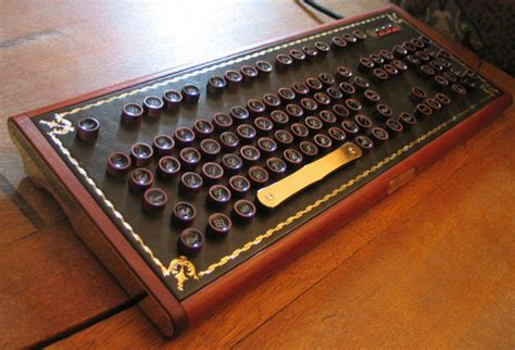 Steampunk Keyboard - Neatorama