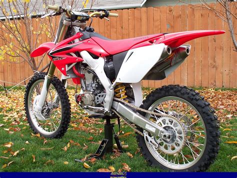 2008 Honda CRF250R - Moto.ZombDrive.COM