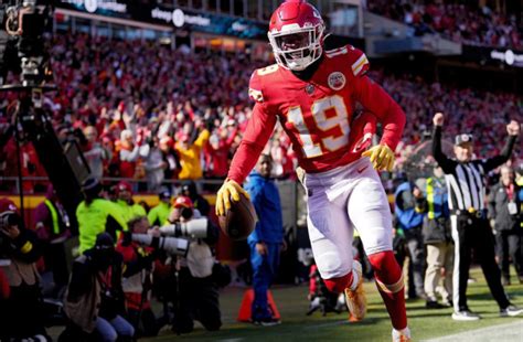 Denver Broncos vs. Kansas City Chiefs Betting Pick: Will Kadarius Toney Have a Big Night on TNF?