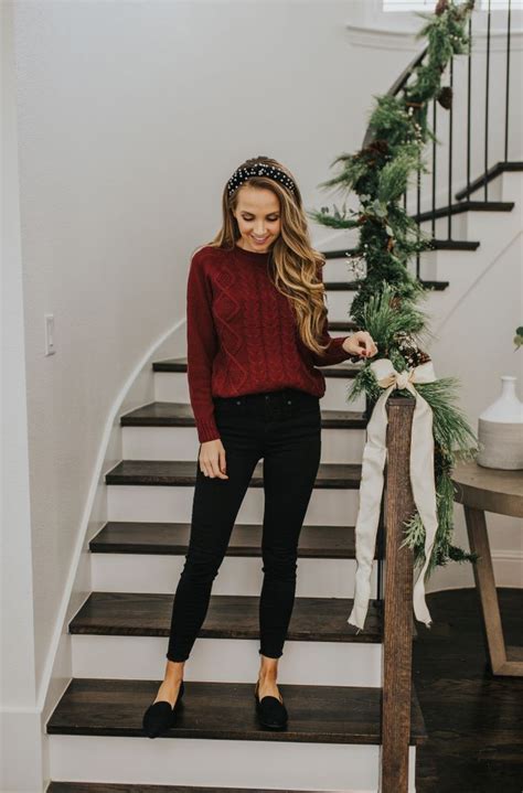 Effortlessly Chic Holiday Look from @Walmart | Merricksart.com