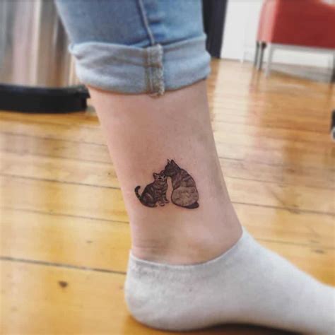 Top 71 Best Small Cat Tattoo Ideas - [2021 Inspiration Guide]