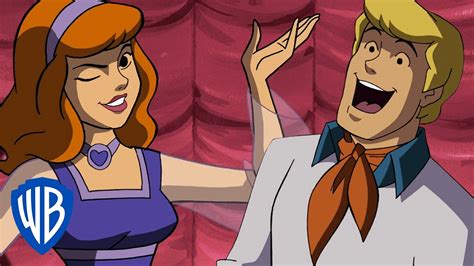 Scooby Doo Fred And Daphne Kiss