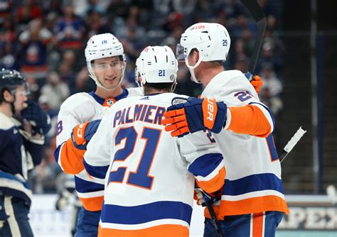 Islanders Second Line Slowdown, Why Lambert Isn't Worried - The Hockey ...