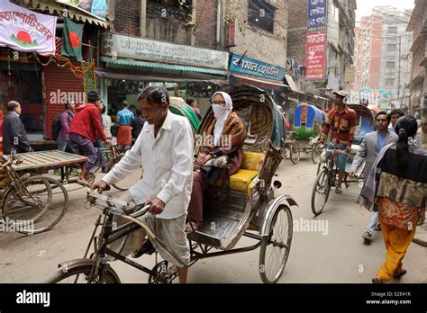 Bangladesh Dhaka Dacca Old Dhaka High Resolution Stock Photography and ...