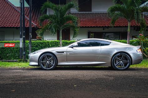 Vossen Rims and Custom Lighting do the magic on Aston Martin DB9 — CARiD.com Gallery