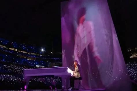 Super Bowl 2018 Halftime Show: Justin Timberlake 'duets' with Prince ...