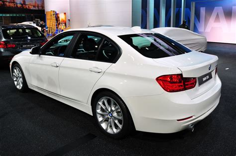 Bmw 320i Xdrive Sedan - reviews, prices, ratings with various photos