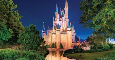 7 Most Beautiful Sights At The Magic Kingdom In Walt Disney World | Disney Dining