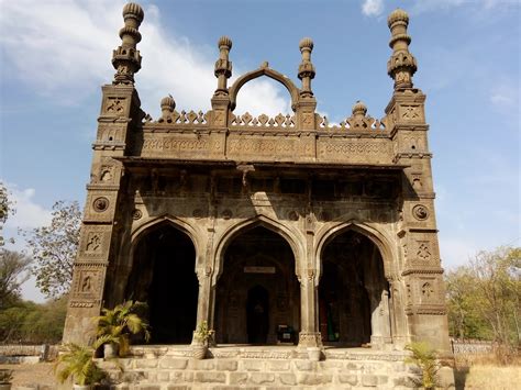 Damdi aka Damadi Masjid (Mukundnagar) near Ahmednagar Fort in ...