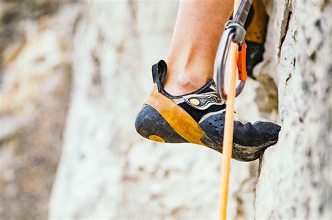 The 9 Best Climbing Shoes for Women (2023 Buying Guide)