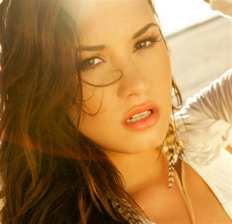 Demi Lovato Songs Skyscraper