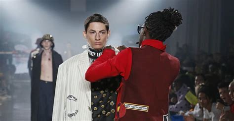 Young Thug Stopped A Model On The Runway During The VFILES Season 7 ...